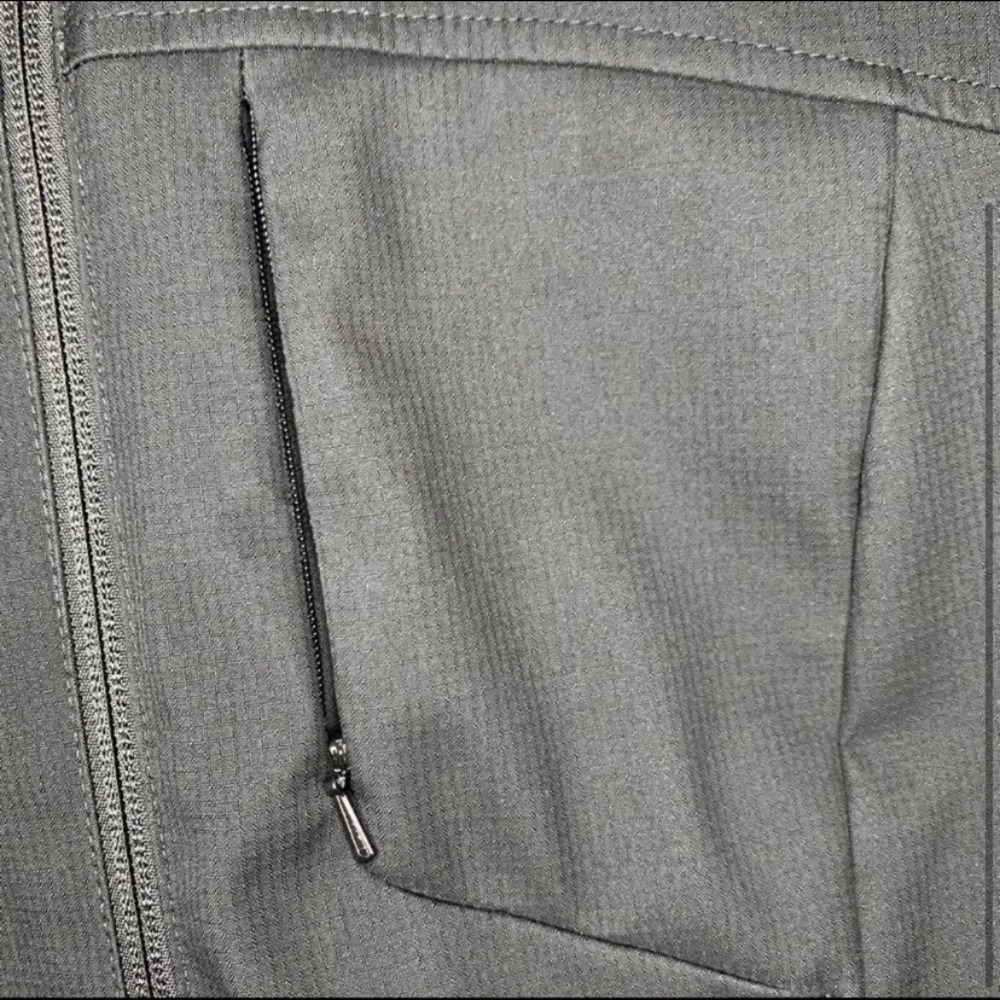 North face jacket - Picture 3 of 3